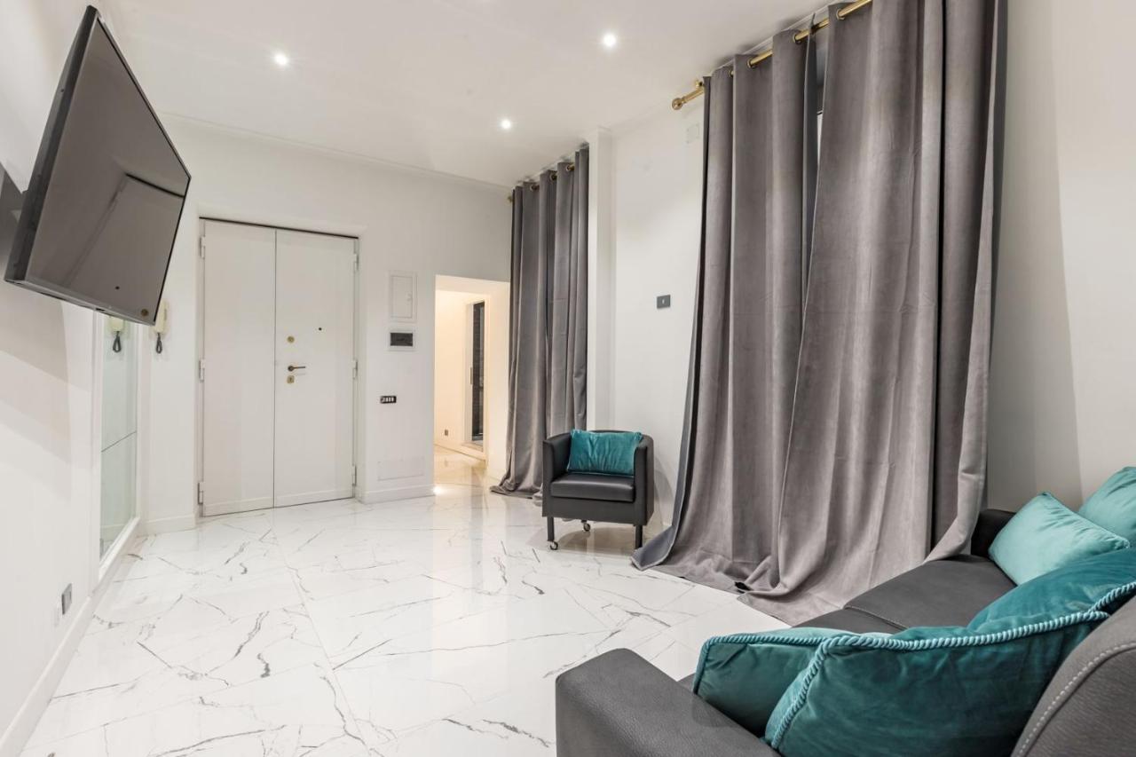 Trevi Luxury Design Apartment Jacuzzi Roma Exterior foto