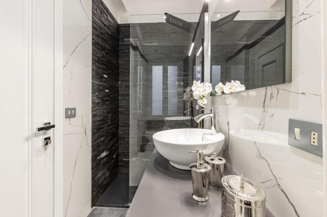 Trevi Luxury Design Apartment Jacuzzi Roma Exterior foto